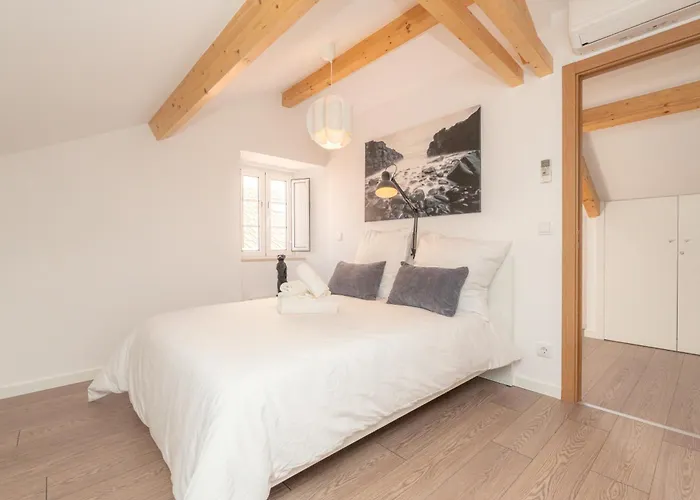 Luckasa By Rent4all *