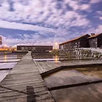 Daire Luckasa By Rent4all